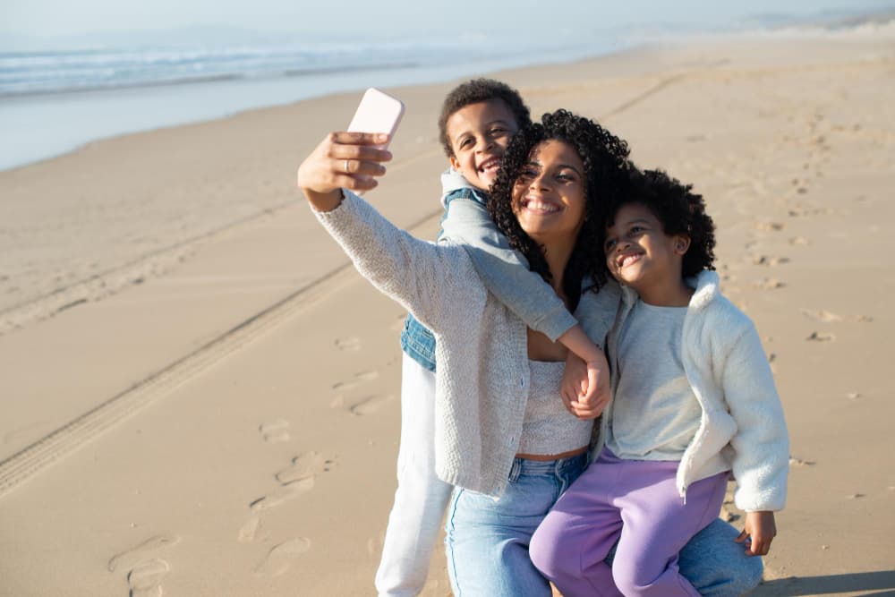 family-travel-adventures-fun-and-educational-destinations-for-kids-1741355185252